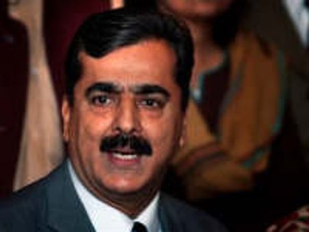 Pak PM Gilani is target of 3 terror groups: Report