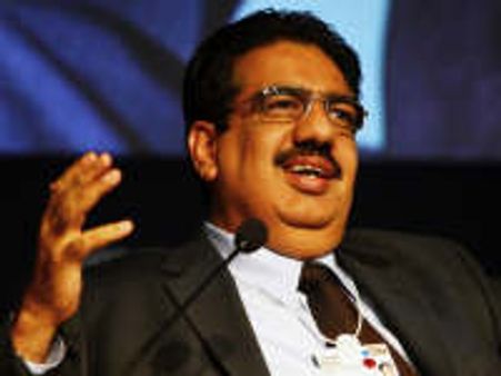 HCL cuts back on recruitment and campus offers