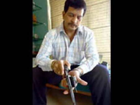Encounter specialist Pradeep Sharma reinstated