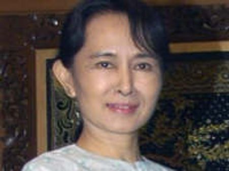 Myanmar leader Suu Kyi's health 'improving'