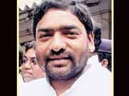 Shibu Soren's son dies of kidney failure