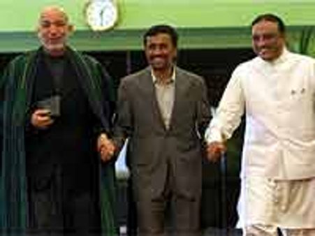 Iran, Pak sign gas deal; hope India joins too