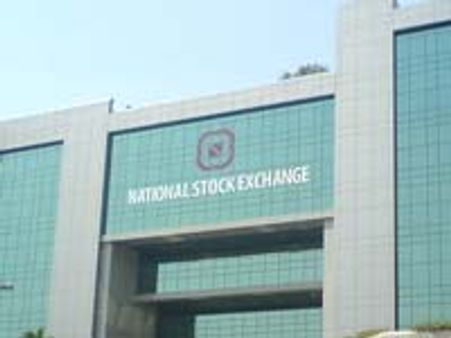 Indices end higher on F&O expiry