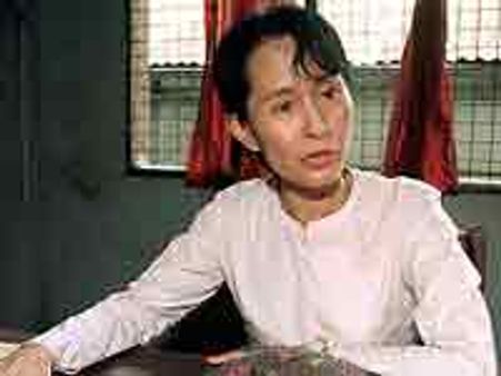 Britain urges Myanmar to release Suu Kyi