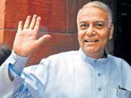 I am in BJP and will remain in BJP: Yashwant Sinha