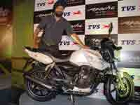 TVS Motor Company unveils Apache RTR 180