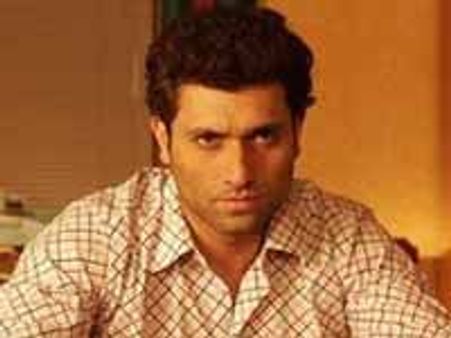 Mumbai: Shiney Ahuja to undergo DNA test