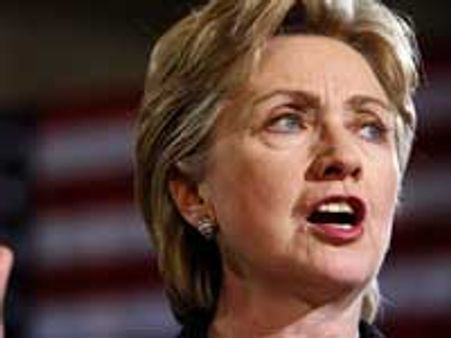 Hillary Clinton falls, fractures her elbow