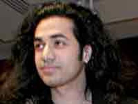 Anand Jon wants to defend himself: Lawyer