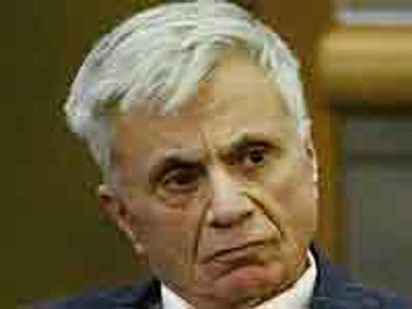 'US committed to implementing nuke deal'