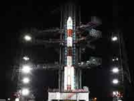 Chandrayaan-1 develops trouble, sensors fail: ISRO