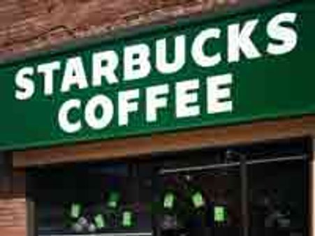 Starbucks to serve beer and wine soon