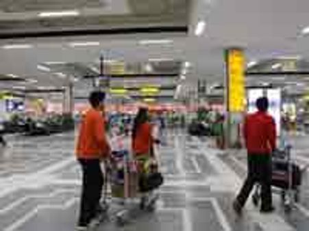 Flyers have to pay airport development fee: HC