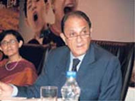 Jinnah's grandson denies funding Jaswant's book