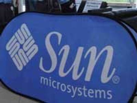 Sun Micro losing $100mn a month: Oracle