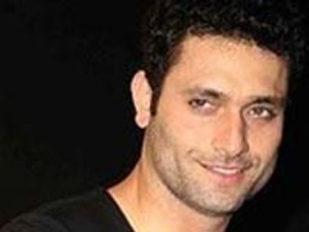 After bail, Shiney Ahuja arrives in Delhi
