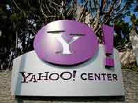 Q3: Yahoo posts three-fold surge in net profit