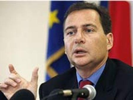 Burqa row continues in France