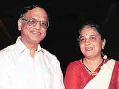Narayana Murthy's wife sells 2mn Infosys shares