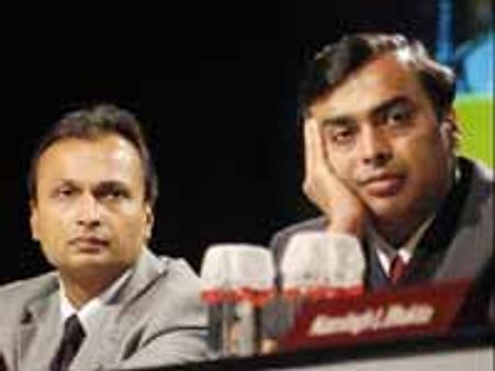 Ambani gas dispute: Govt files affidavit in SC