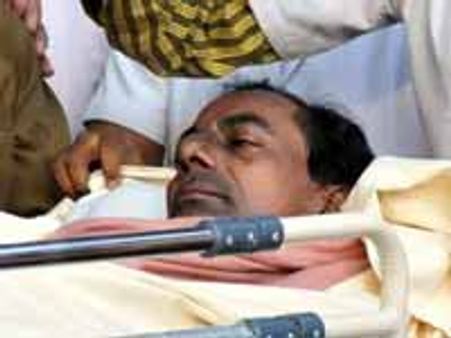 Andhra: TRS president in Hyderabad hospital