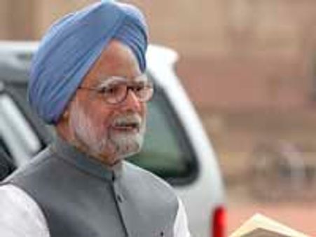 PM Manmohan pays homage to Jyoti Basu
