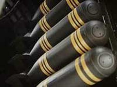 Berlin: 6-year-old boy finds WW-II bomb in park