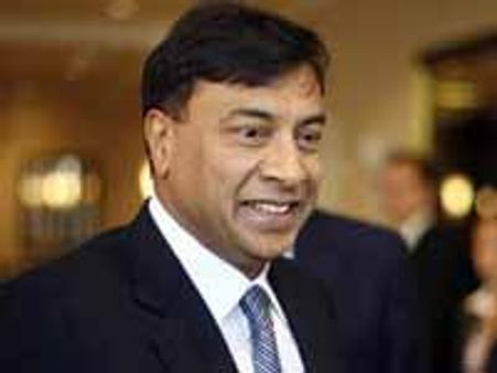 ArcelorMittal gets licence to prospect iron ore