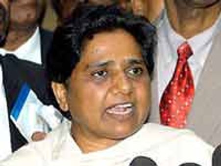 Maya to support UPA over price cut motion