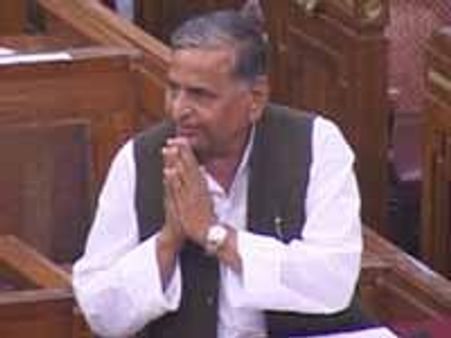 SP vows 'issue-based' support to UPA govt