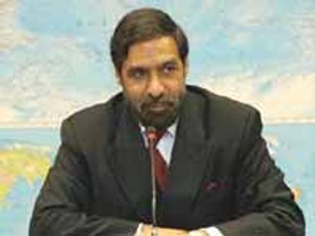 'Bhopal case and nuke bill two different issues'