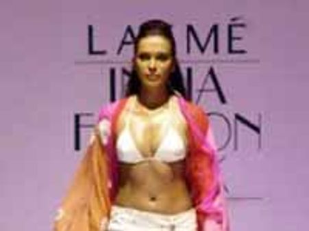 Indian supermodel & fmr Miss Mauritius found dead