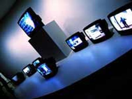 Watch 'saas-bahu' in 3D