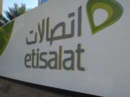 Etisalat plans to buy shares in RCom