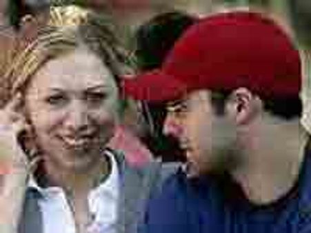 Chelsea can do better than Mezvinsky: Dating site