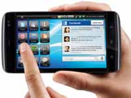 Dell unveils tablet PC, Streak, 'iPad killer'