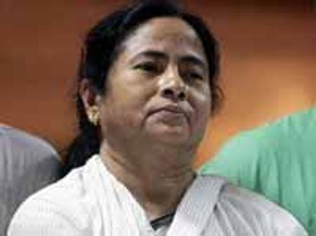 Mamata sticks to Azad remark made in Lalgarh