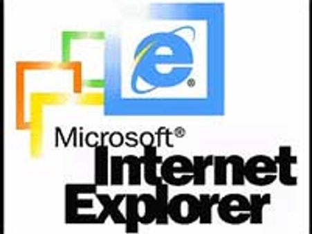 Microsoft IE faces crisis, share dips below 50 pct