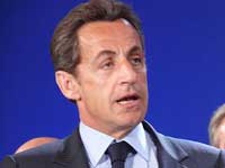 Sarkozy and Bruni pay homage for victims of 26/11