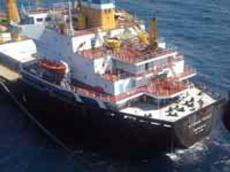 Iranian warships to cross Egypt's Suez Canal