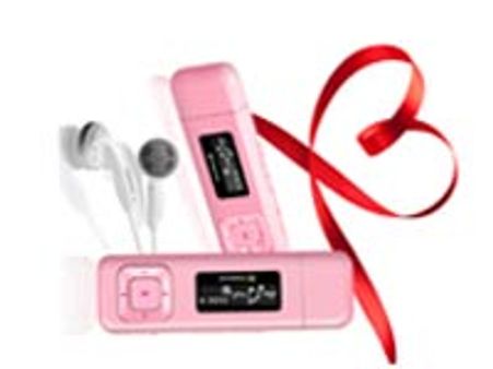 Transcend debuts pink MP330 music players