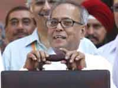 Politicians, Common man and the Budget