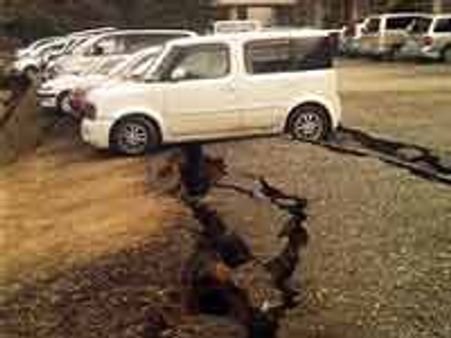 Sensors to detect nuclear blasts could also hear tsunamis, quakes