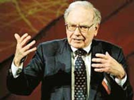 Warren Buffett to arrive in Bangalore today