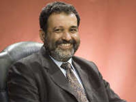Infosys' backdrops: Mohandas Pai reveals truth!
