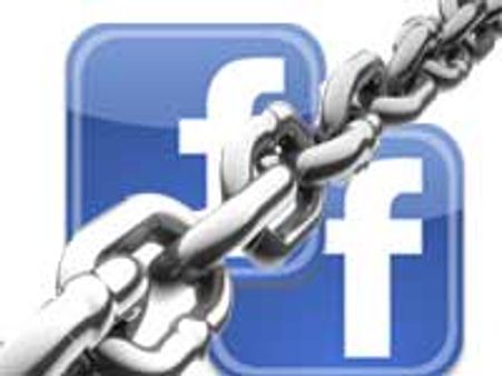 Syrian govt launches online attack on Facebook