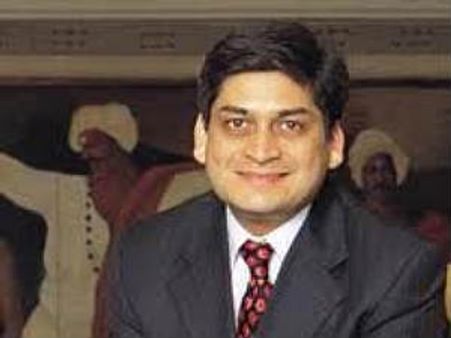 Essar CEO caught in a ‘Loop’ by the CBI