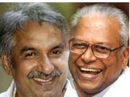 VS to resign on Saturday; Oomen Chandy to be new CM?