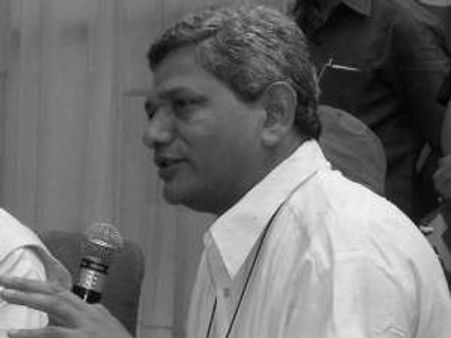 Khan's name in wanted list a very serious embarrassment: CPM