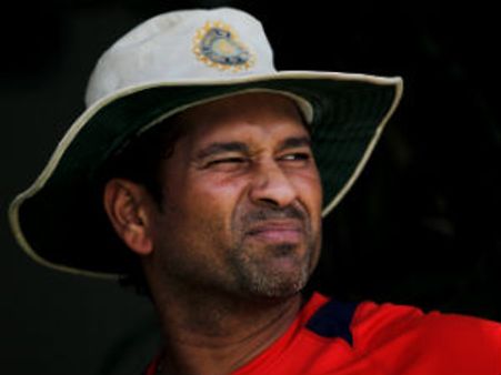 Google translate: Sachin Tendulkar not Suresh Raina is God